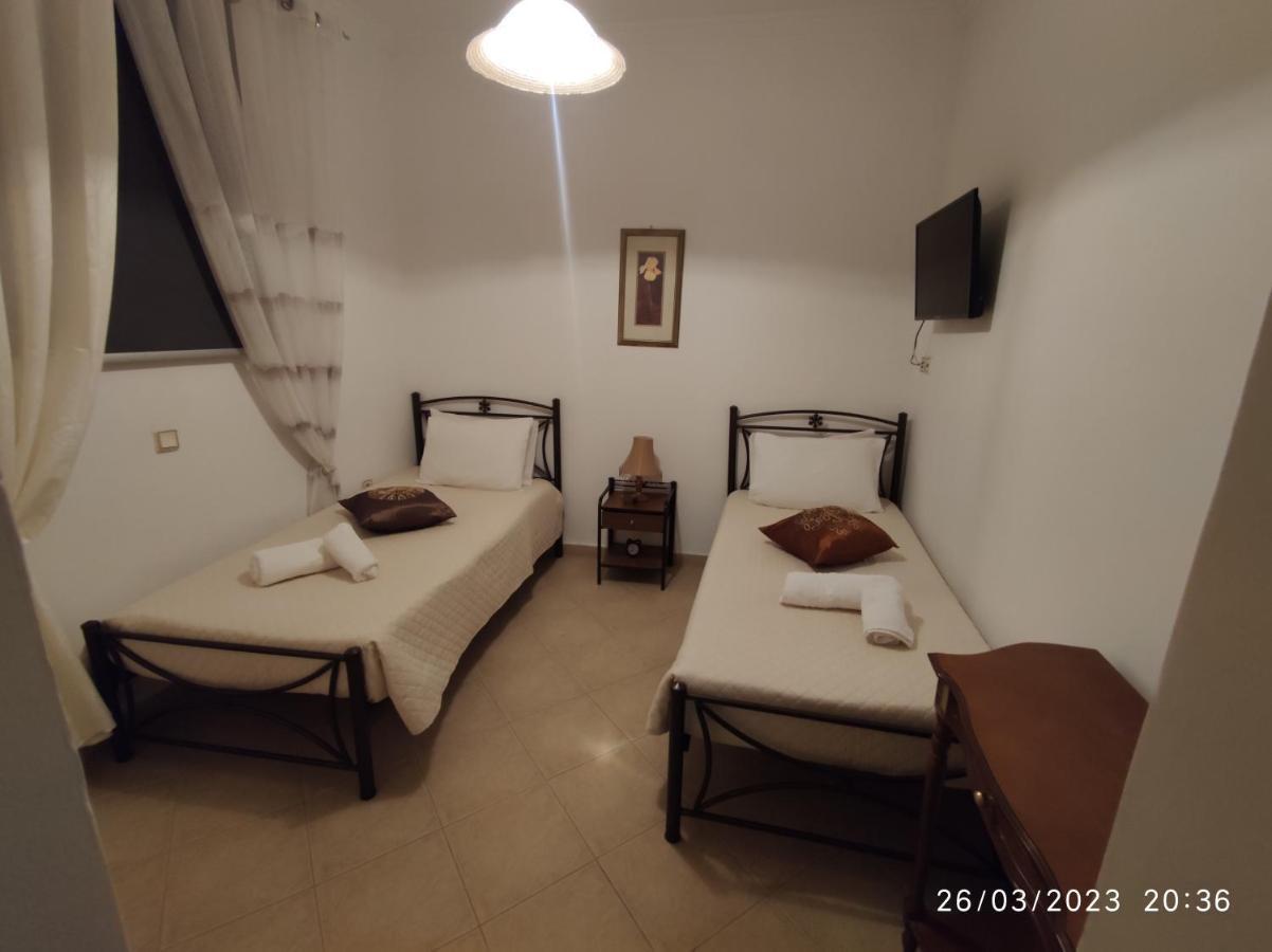 Corfu Magdas Holiday エクステリア 写真
